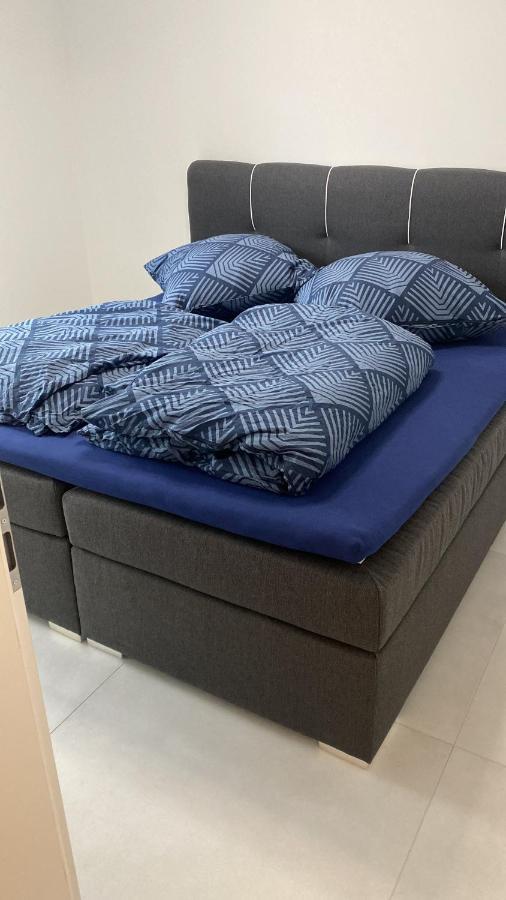 Charmante Ferienwohnung-Neubau- Taunusstein Ngoại thất bức ảnh